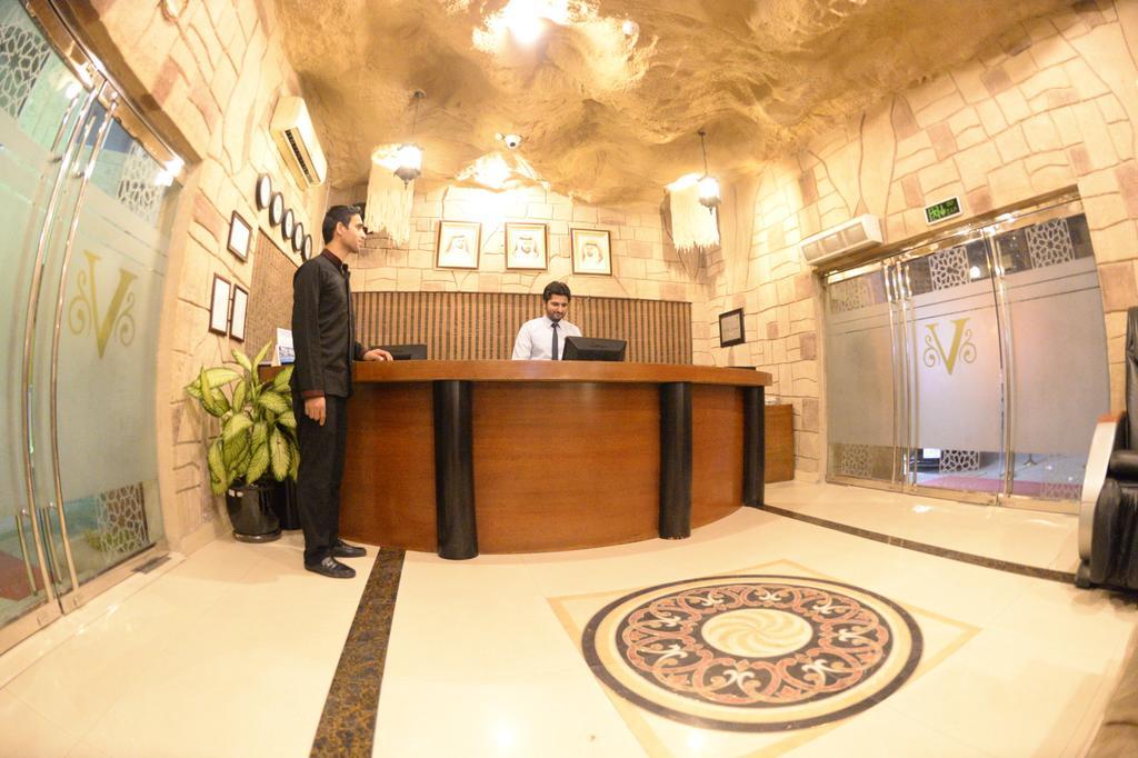 Verona Resorts Szardża Zewnętrze zdjęcie